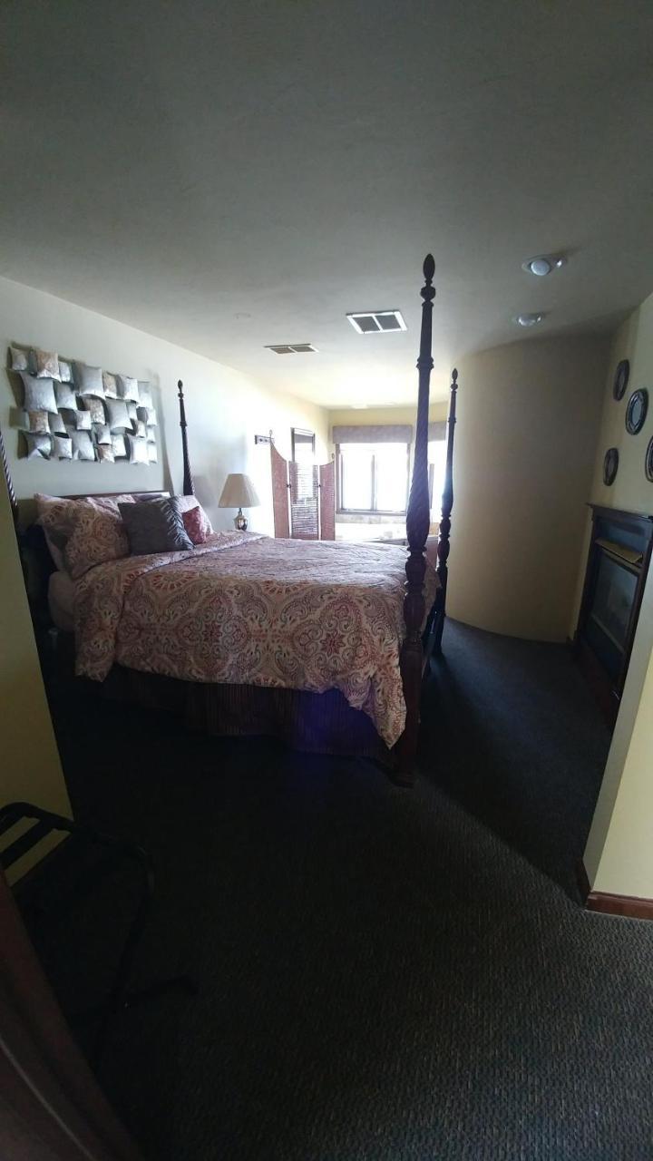 Snug Harbor Inn 斯特金贝 外观 照片