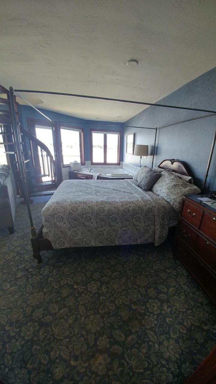Snug Harbor Inn 斯特金贝 外观 照片