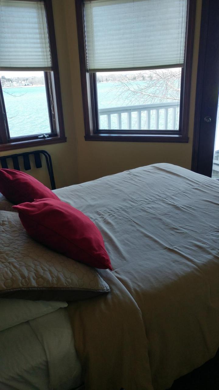 Snug Harbor Inn 斯特金贝 外观 照片